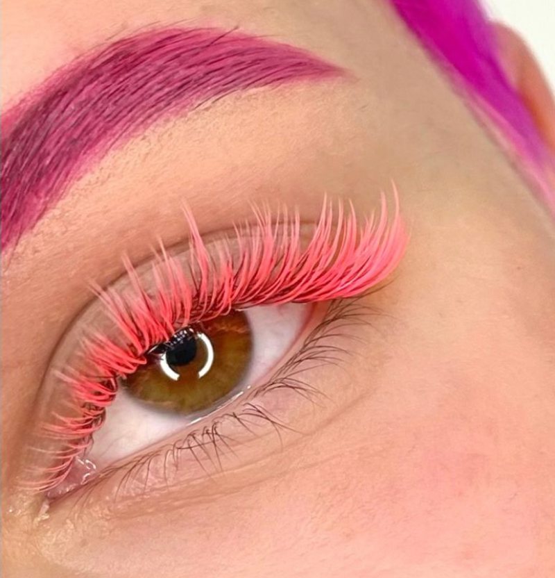 Pink Lash Extensions Style No 1