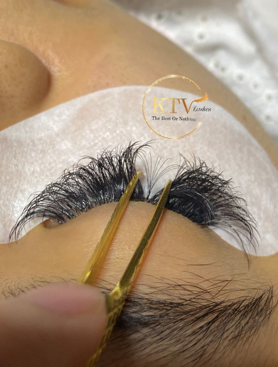 The Simplest 10d Lash Extensions Guide For Beginners
