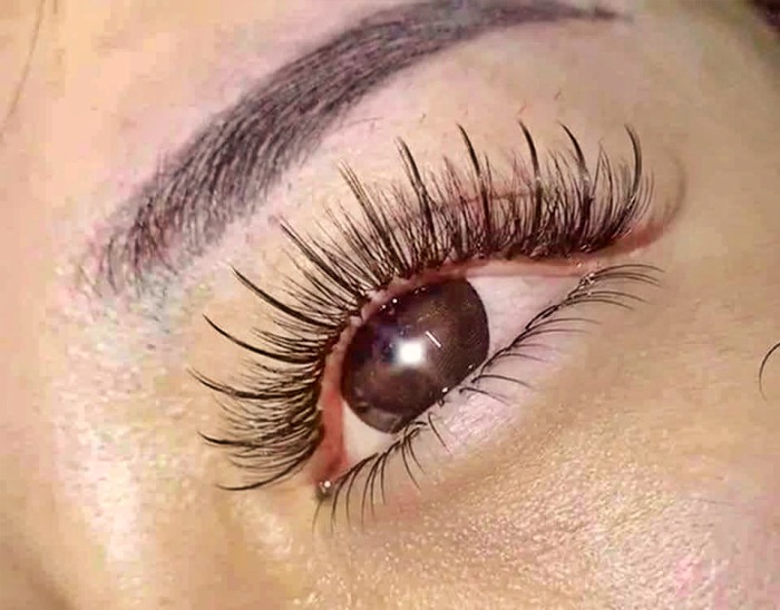 Hybrid Eyelash Extension Process