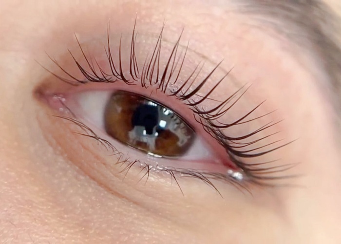 What Are Classic Lash Extensions